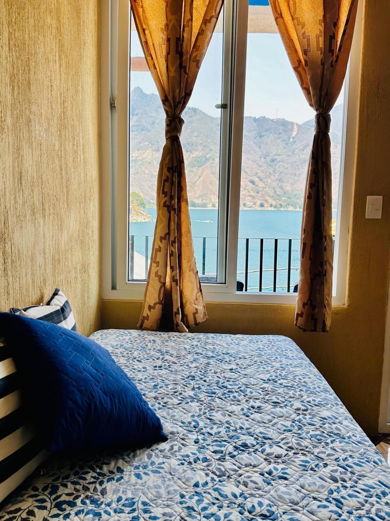 Nicolas House #2 With Lake Atitlan View サン・ペドロ・ラ・ラグーナ エクステリア 写真